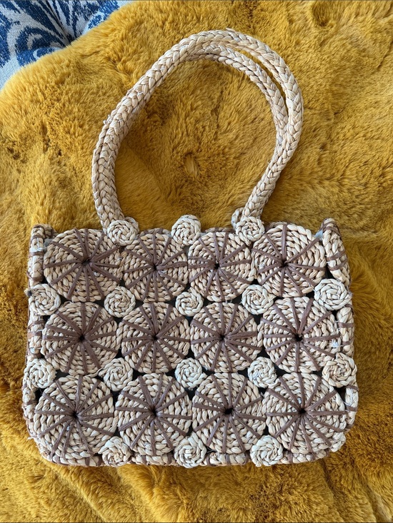 Vintage Handbags - Vintage Two-Tone Woven Tote in Natural and Brown
